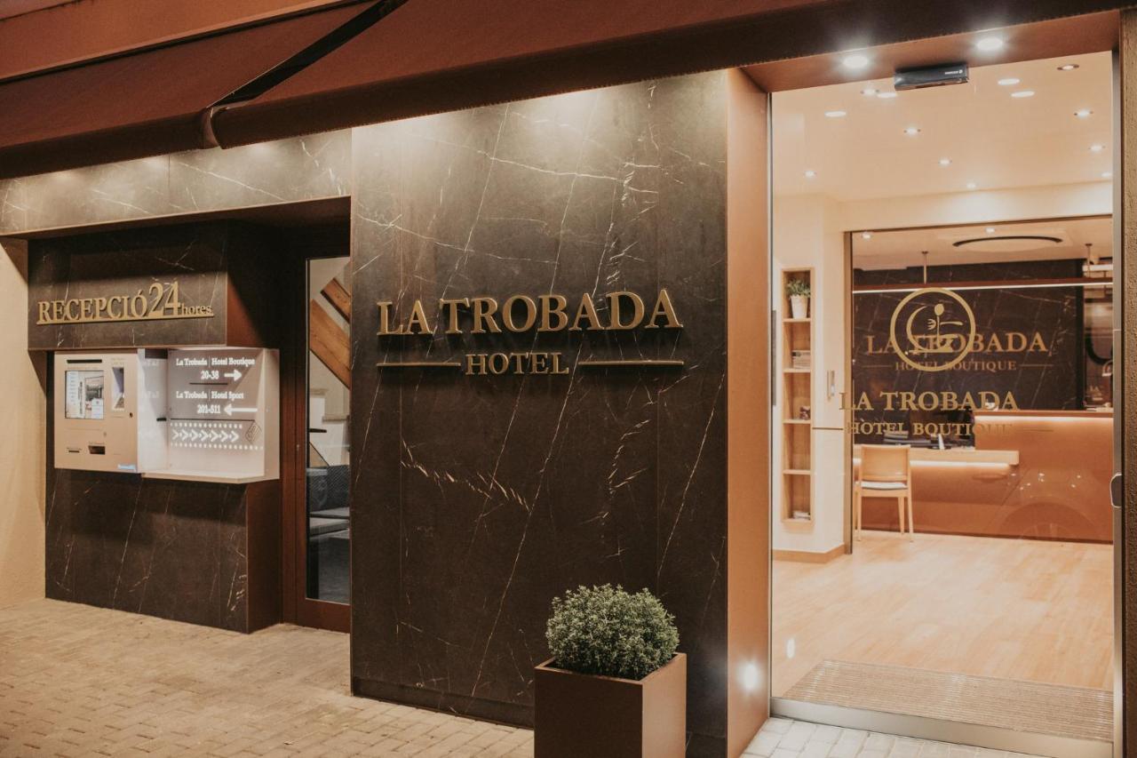 La Trobada Hotel Sport 里波尔 外观 照片