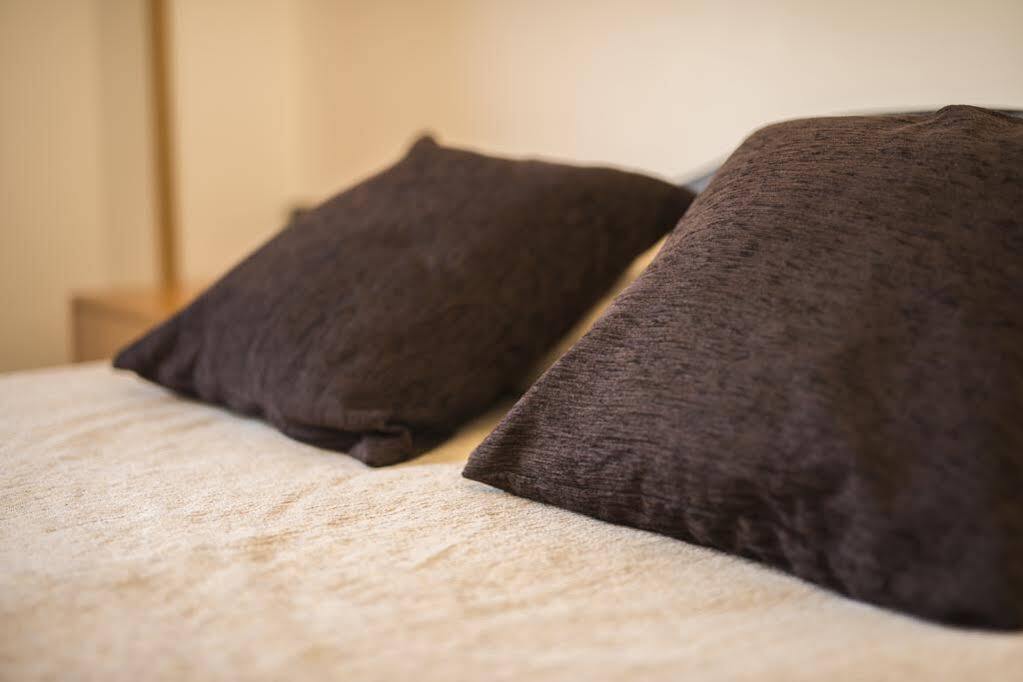 La Trobada Hotel Sport 里波尔 外观 照片