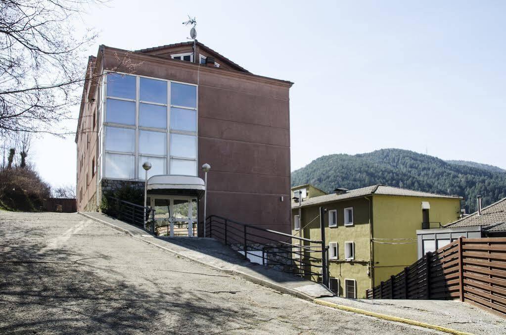 La Trobada Hotel Sport 里波尔 外观 照片